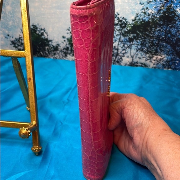 Miu Miu Pink Crocodile Embossed Wallet - Picture 6 of 16